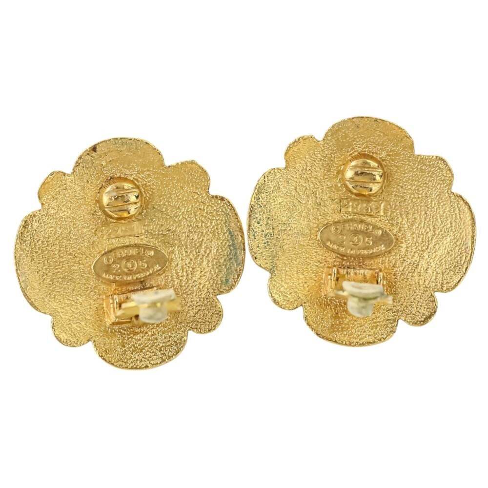 CHANEL Authentic Vintage Gold Pearl Earrings - Picture 8 of 15